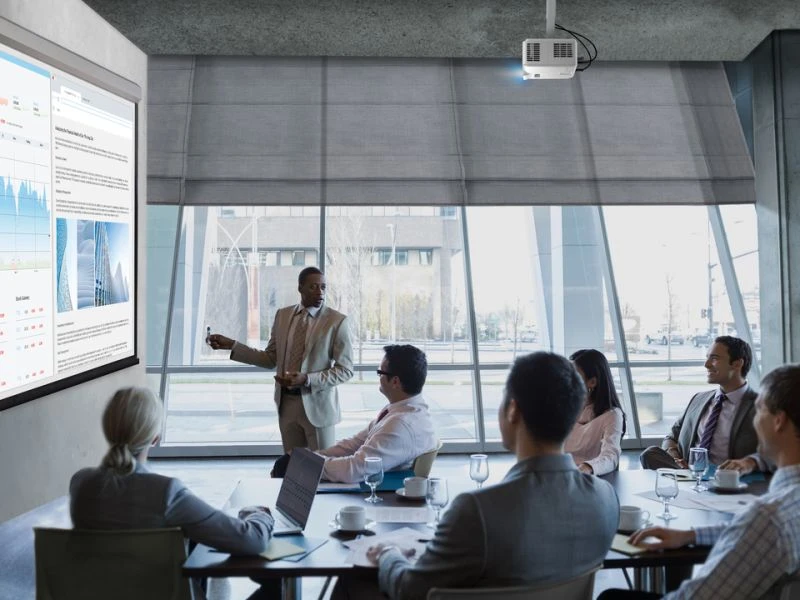 Hình ảnh sáng rõ với độ sáng 4000 ANSI Lumens